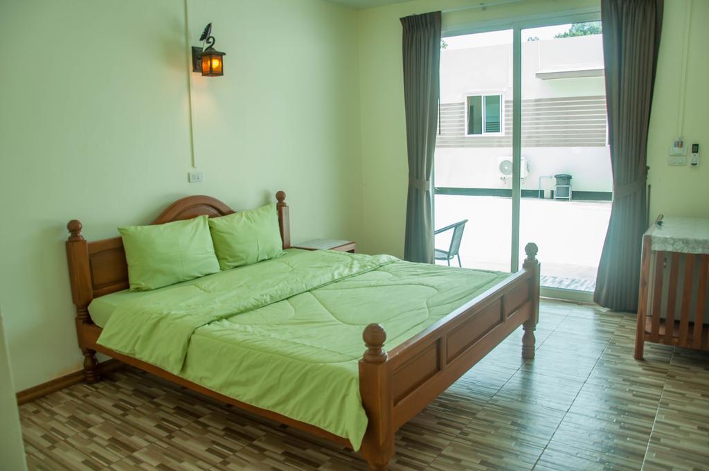 Pleai Ta Lea Resort Chao Lao Beach Exteriör bild