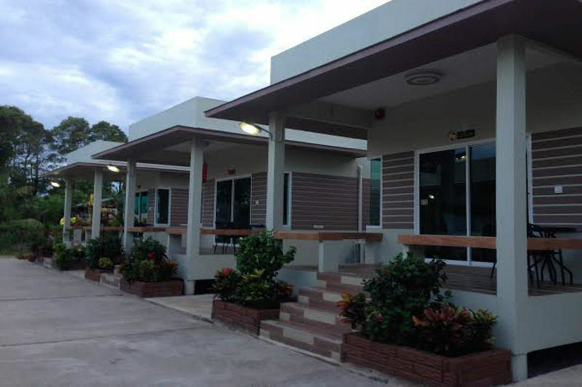 Pleai Ta Lea Resort Chao Lao Beach Exteriör bild